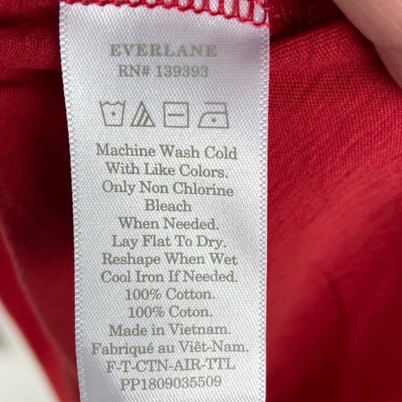 EVERLANE TURTLENECK - Picture 8 of 8